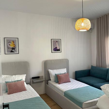 Sunny City Center Apartment Lezhe Exterior photo